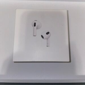 Apple AirPods Wireless Earbuds